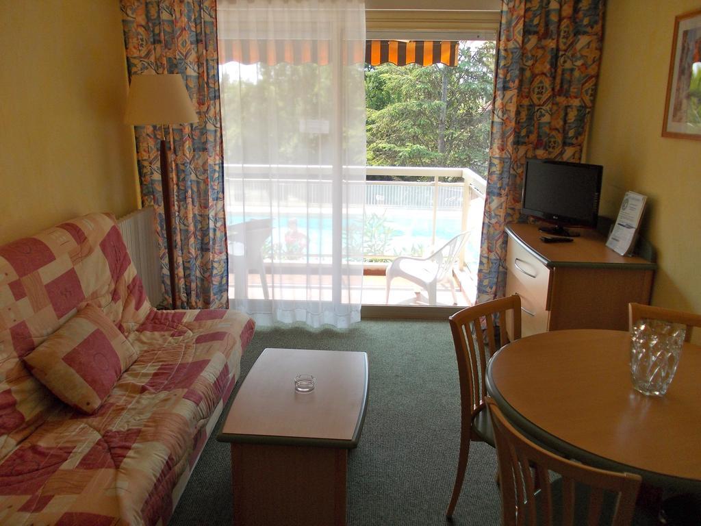 Les Genevriers Apartment Cannes Bilik gambar